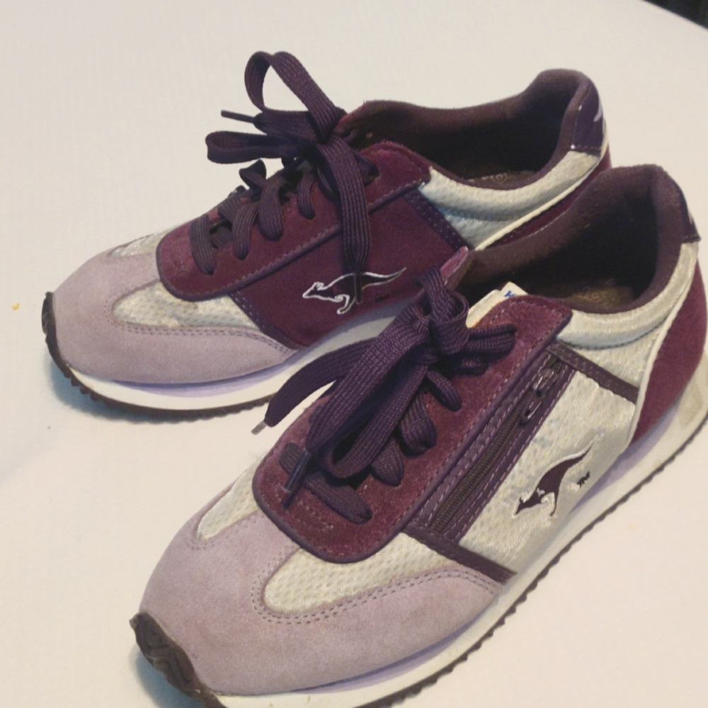 KangaROOS - Original laces Size 8.5